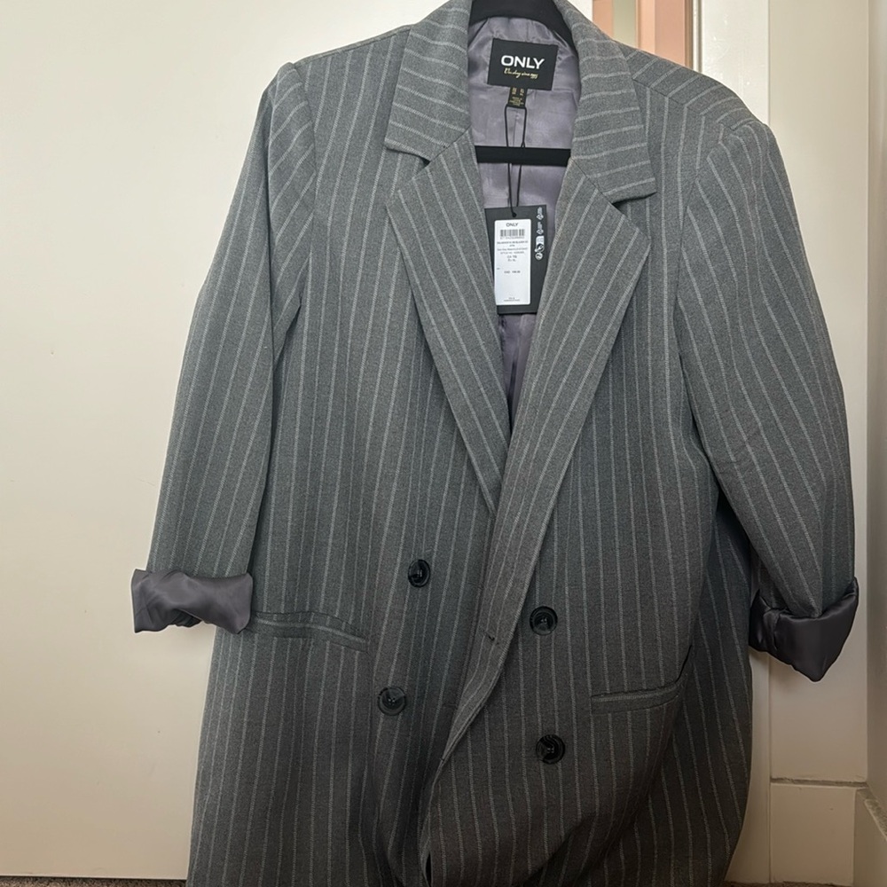 ONLY Gray Pinstripe Blazer Oversized Double-Breasted Stylish New - Picture 1 of 4